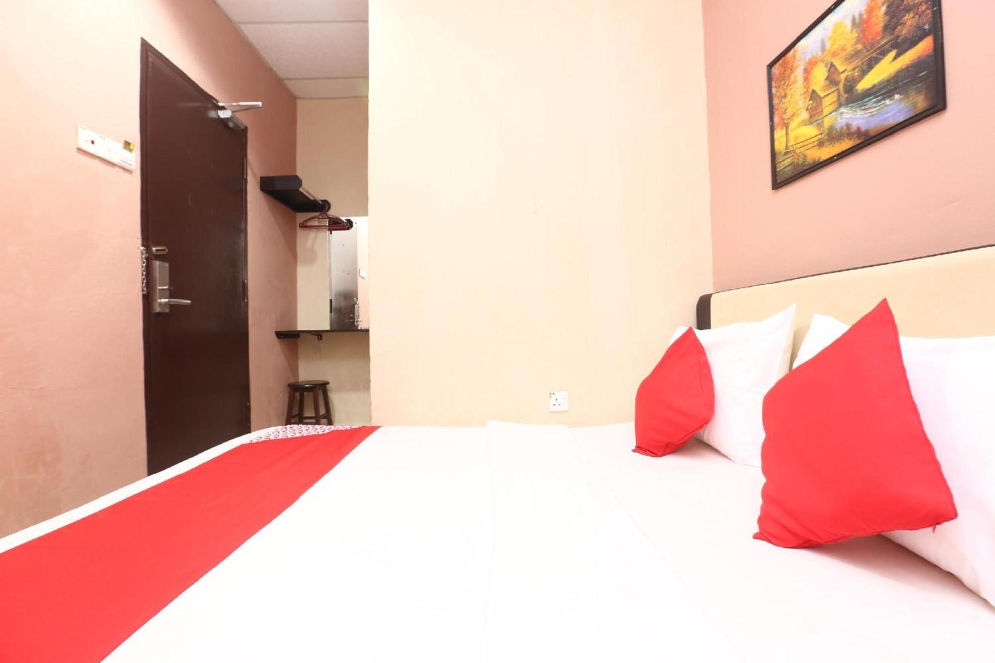 קוטה בארו Destiny Riverside Hotel מראה חיצוני תמונה
