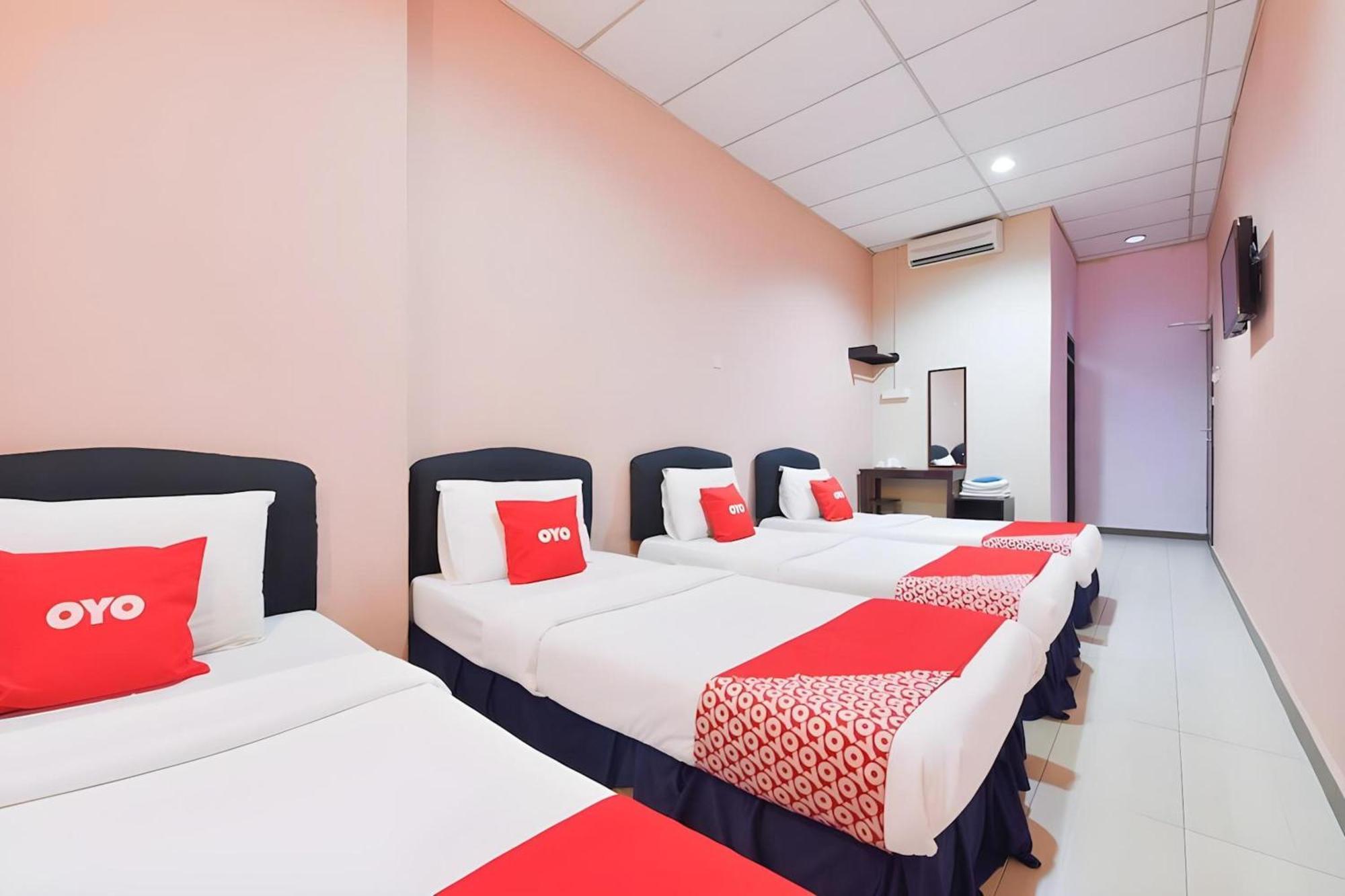 קוטה בארו Destiny Riverside Hotel מראה חיצוני תמונה
